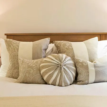 Finest Retreats - Bretherdale Barn 別荘 *