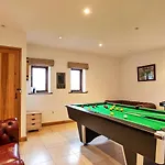 Finest Retreats - Bretherdale Barn 度假居 *