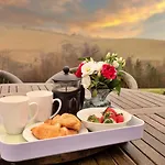 Finest Retreats - Bretherdale Barn *