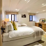 Finest Retreats - Bretherdale Barn *