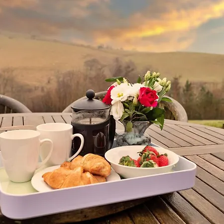 Finest Retreats - Bretherdale Barn *