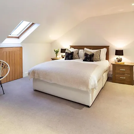 Finest Retreats - Bretherdale Barn Holiday home