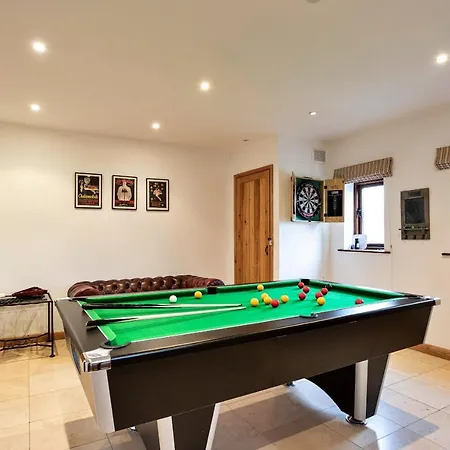 Finest Retreats - Bretherdale Barn Holiday home